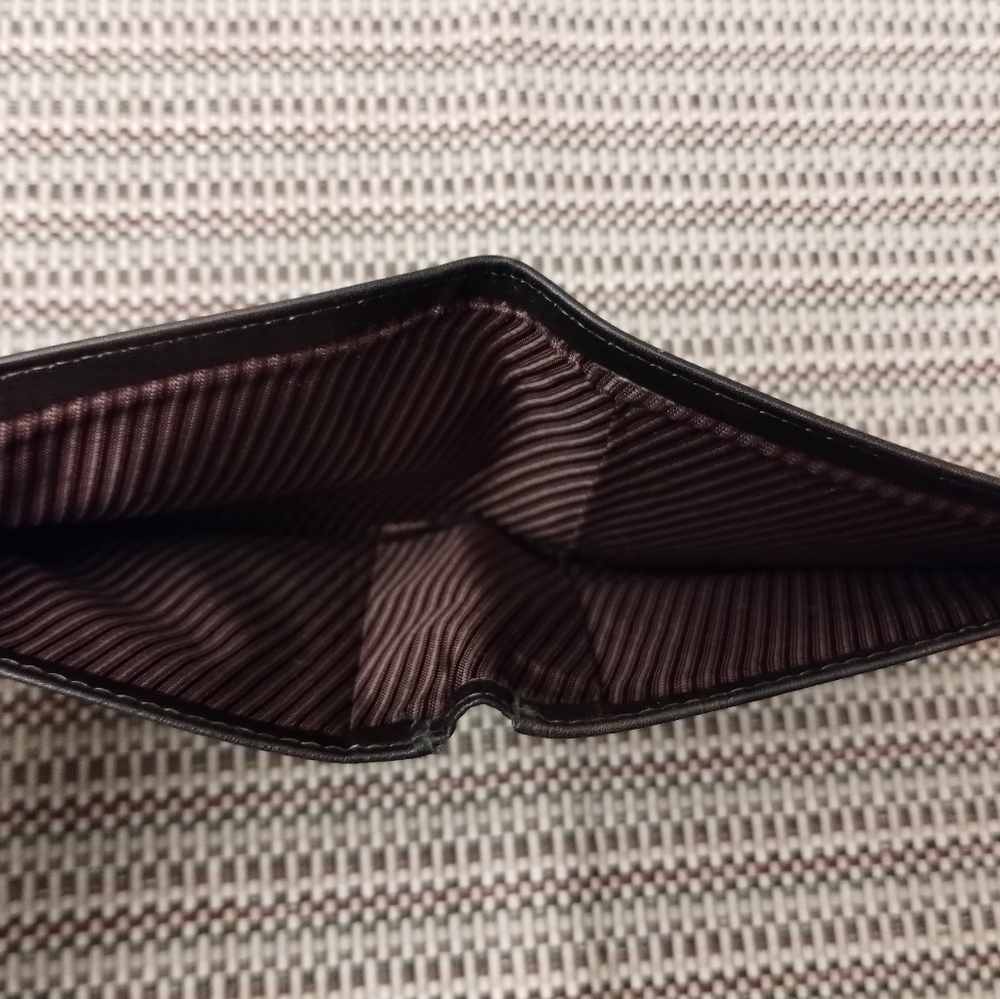 Leather Wallet - Picture 2 of 7